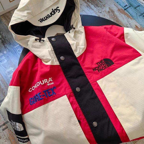 《大人気》シュプリーム×ノースフェイス GORE-TEX 偽物 ジャケット注目商品 Nom77455